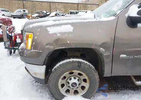 2014 GMC Sierra 2500Hd Work Truck from USA, damaged, VIN 1GT02ZCG7EF149159